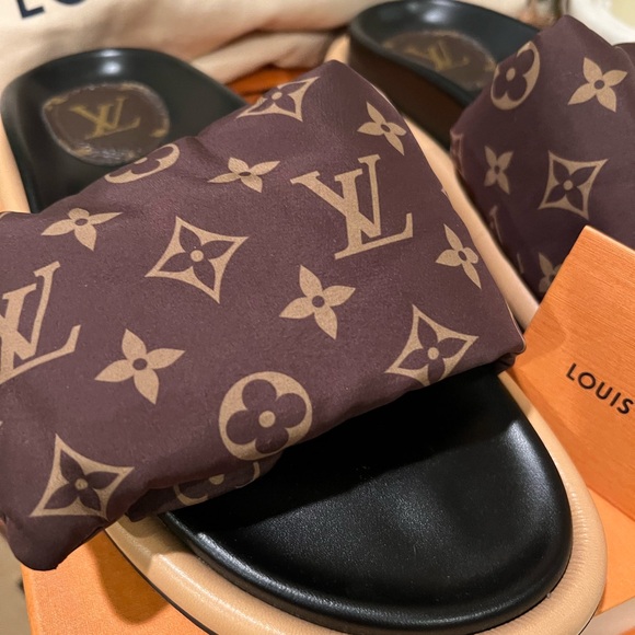 SOLD !Louis Vuitton slipper pillow sz.39 brown beige slides with box - Picture 4 of 9
